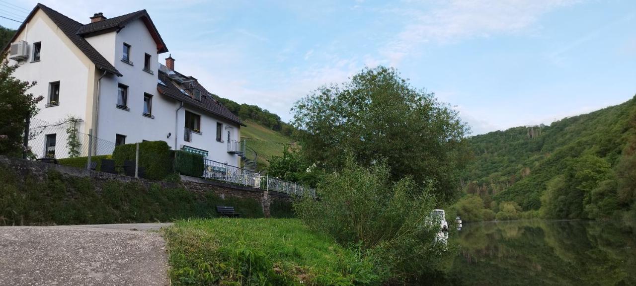 Doppelzimmer An Der Lahn Ohne Kueche Apartment Obernhof Exterior photo